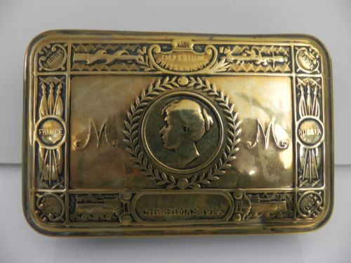 A WWI 1914 Queen Mary Brass Christmas Box
