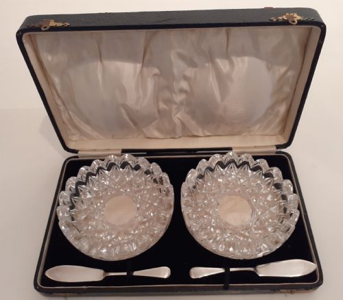 Pair of Crystal Butter Dishes with Two Silver Butter Knives, Birmingham 1928