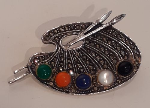 fig 1. Silver and Marcasite Painter's Palette Brooche