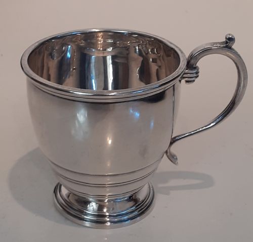 Silver Tankard of Contemporaty Design, Hallmarked 1951