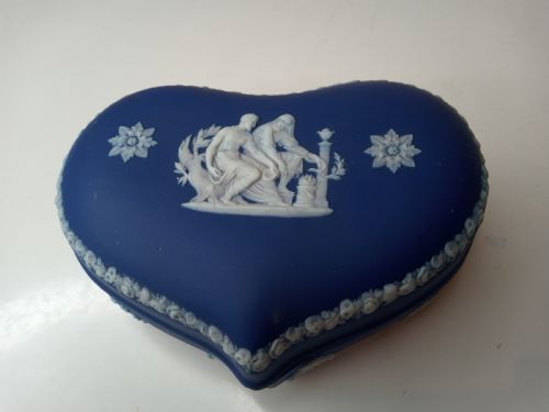 Wedgwood Jasperware Trinket Box, 1912