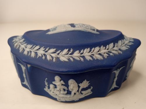 DARK BLUE WEDGWOOD 1920'S BOX - ADDITIONAL PHOTO 4