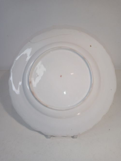 FIVE GEORGIAN CHELSEA PLATES AND BOWLS FROM THE 175060'S - ADDITIONAL PHOTO 5