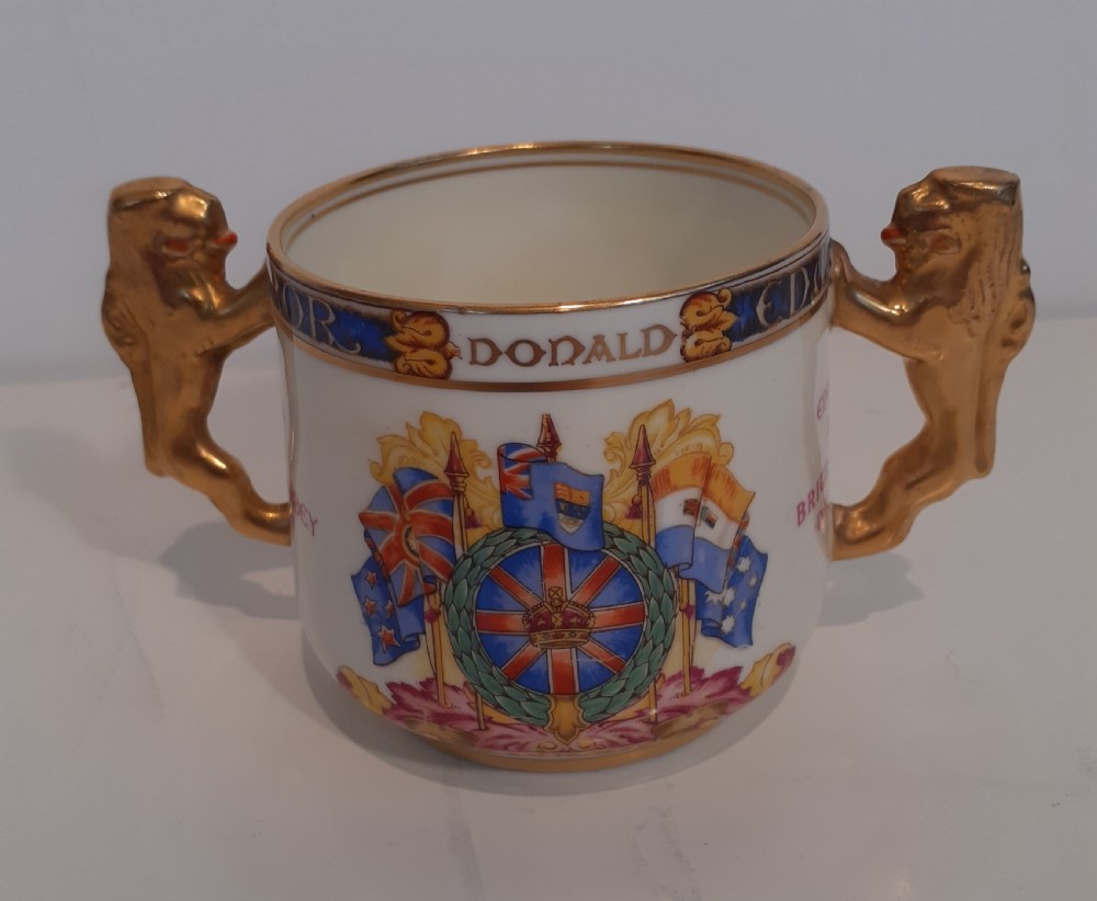 1937 Edward VIII Paragon Love Handle Coronation Mug View II