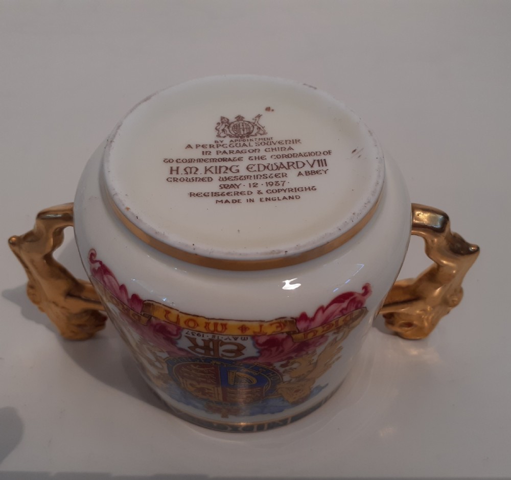 1937 Edward VIII Paragon Love Handle Coronation Mug View III