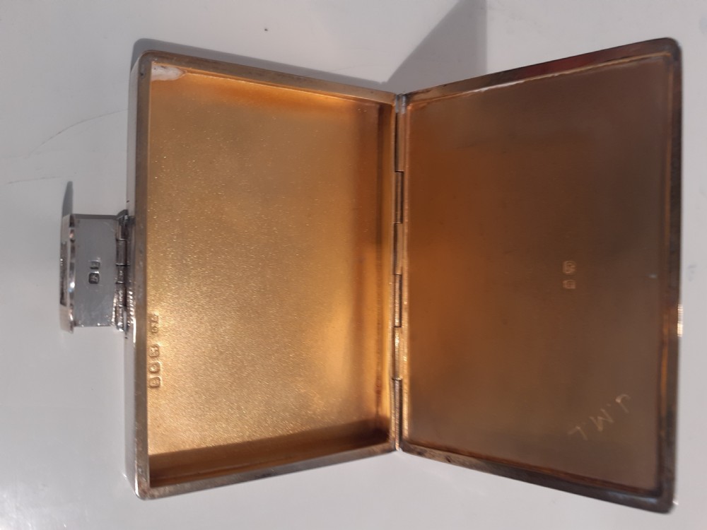 Cohen & Charles, Art Deco Silver Cigarette Case, Hallmarked London 1937 View III