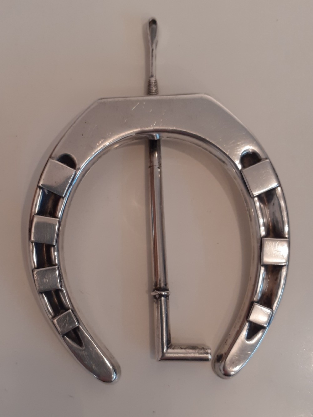 Late Victorian Silver Stand in the form of a Horseshoe and Crop, 1896