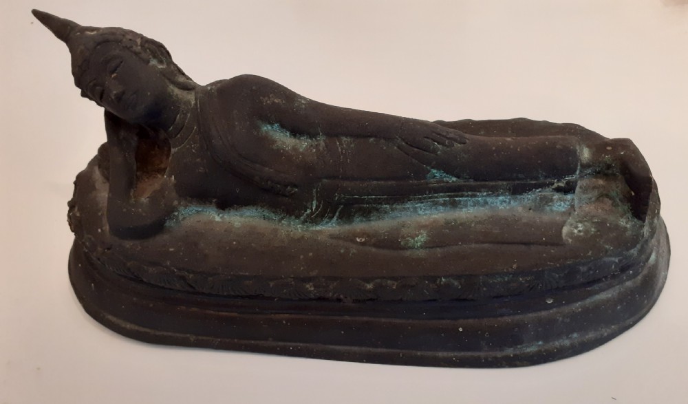 Late 19th century Thai reclining Bronze Buddha