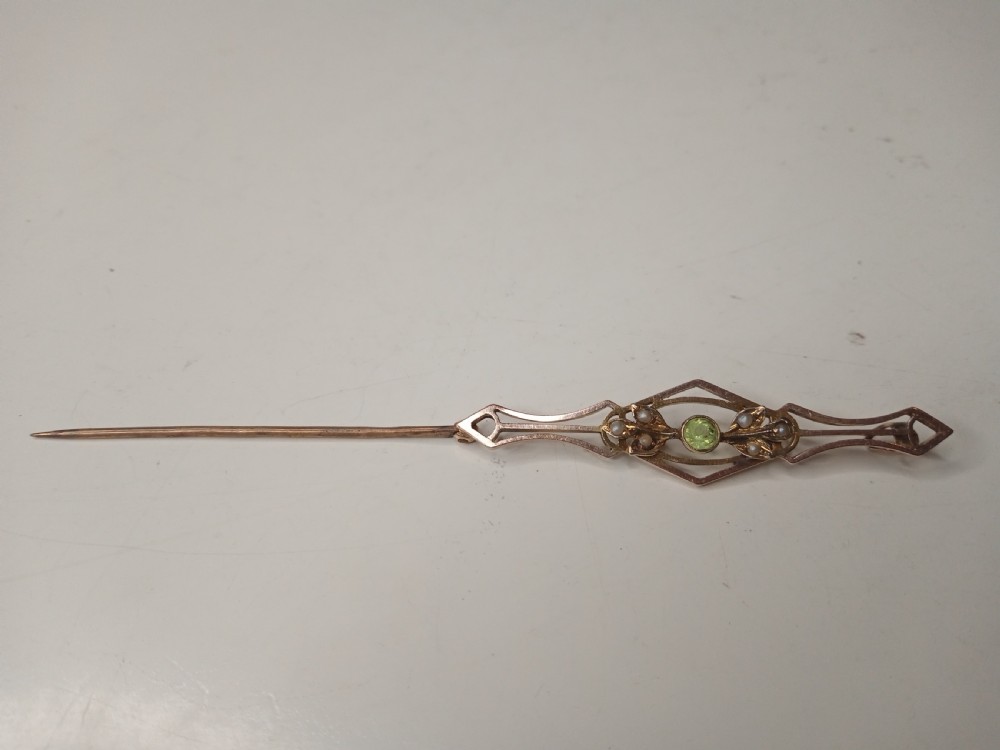 Art Deco 9 Carat Gold Brooche View IV