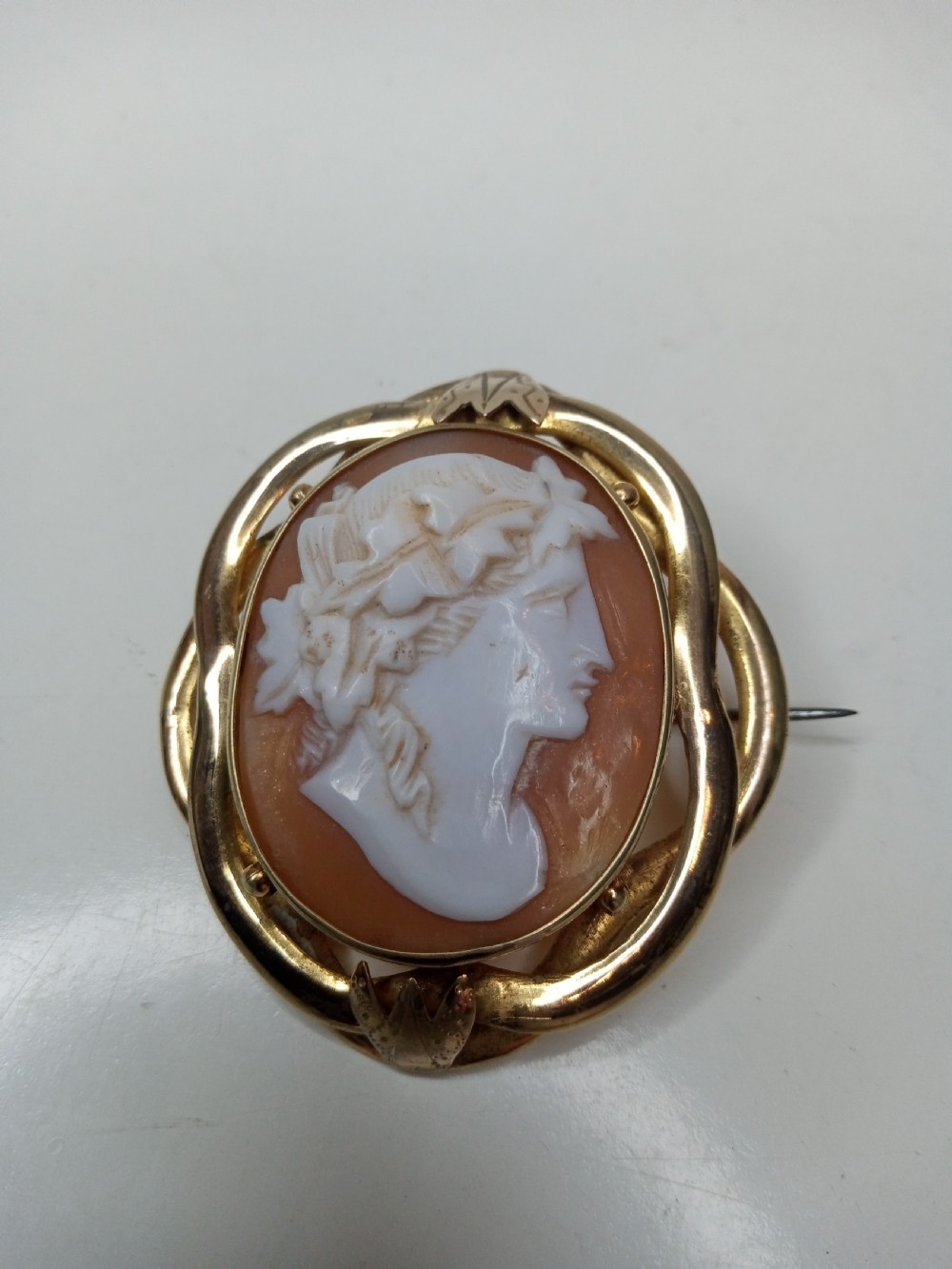 Large Victorian Gold plated Cameo Brooche View II