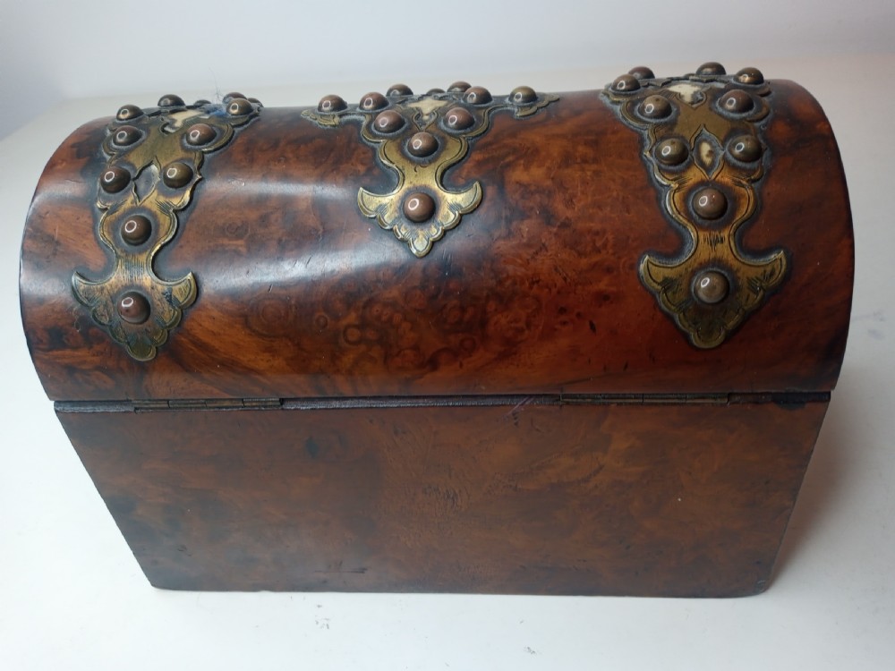 Victorian Stationary Box  View V