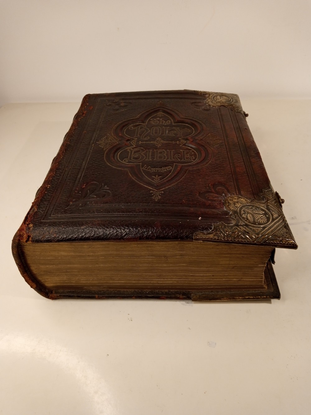 Large Family Bible View II
