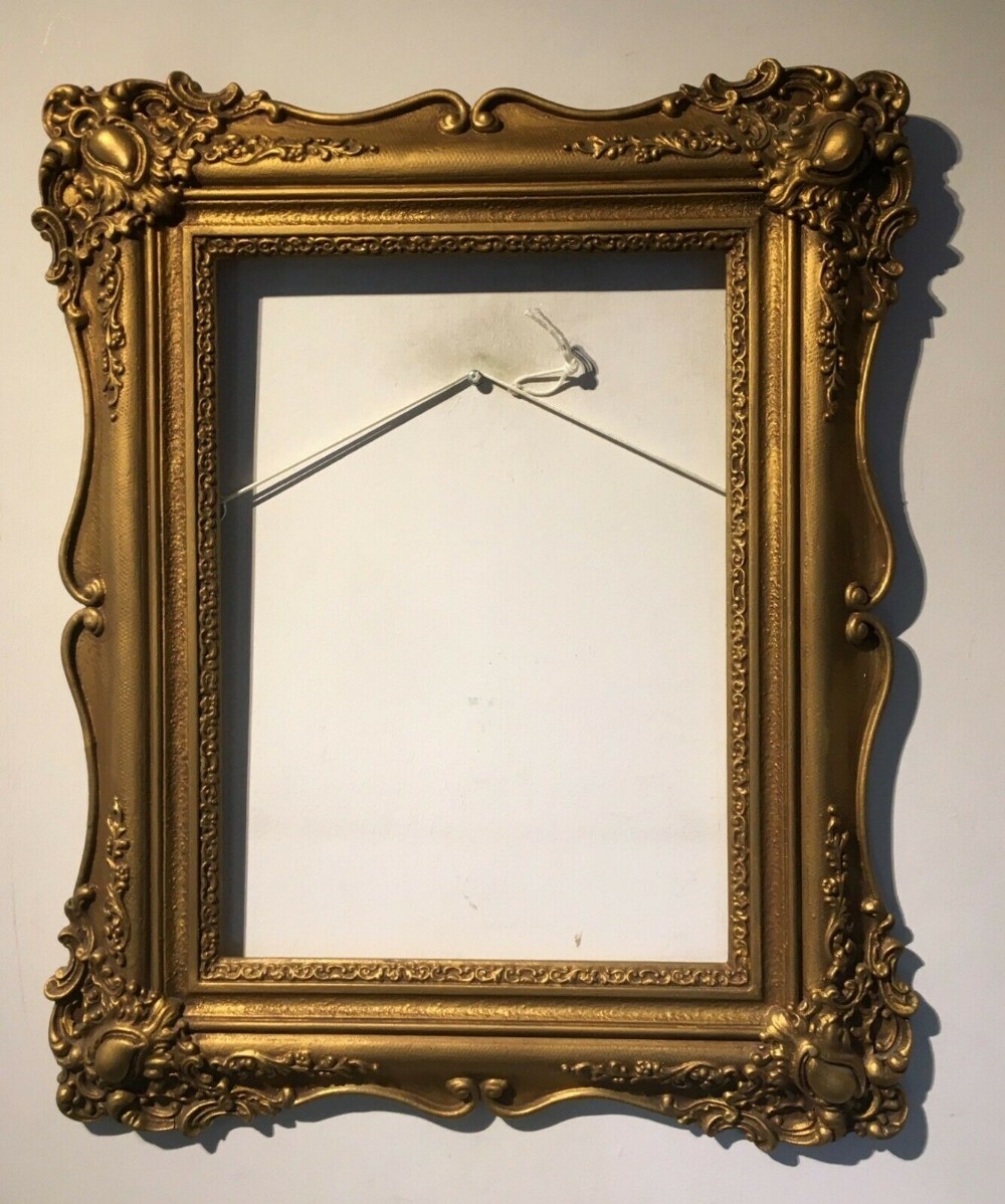 Quality Antique Gilt Decorative Moulding Picture Frame Rebate 37.5 x 27.5 cm