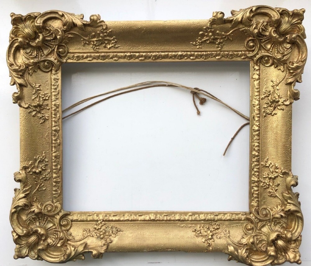Antique Ornate Decoration Gilt Wooden Picture Frame for Framing Period Artwork or Interior Design Projects Rebate Size 39 x 32 cm