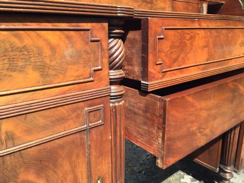 GILLOWS MAHOGANY SIDEBOARD - ADDITIONAL PHOTO 5
