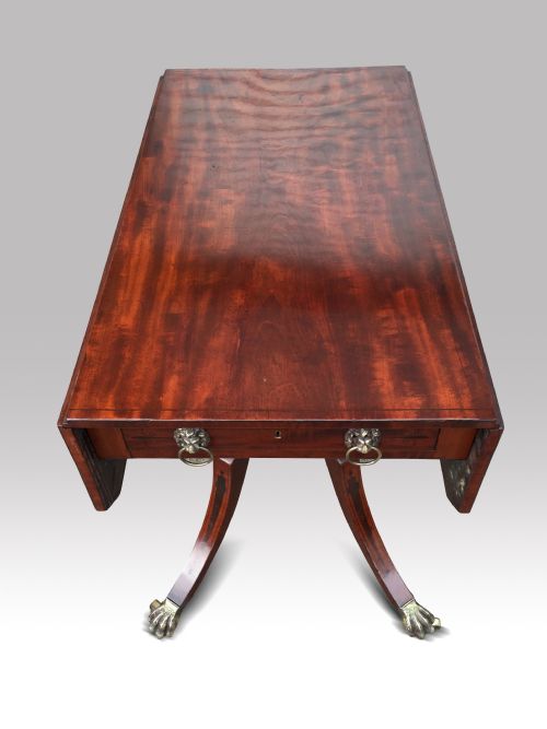 A FINE REGENCY MAHOGANY AND EBONY INLAID DROP LEAF SOFA TABLE - ADDITIONAL PHOTO 3