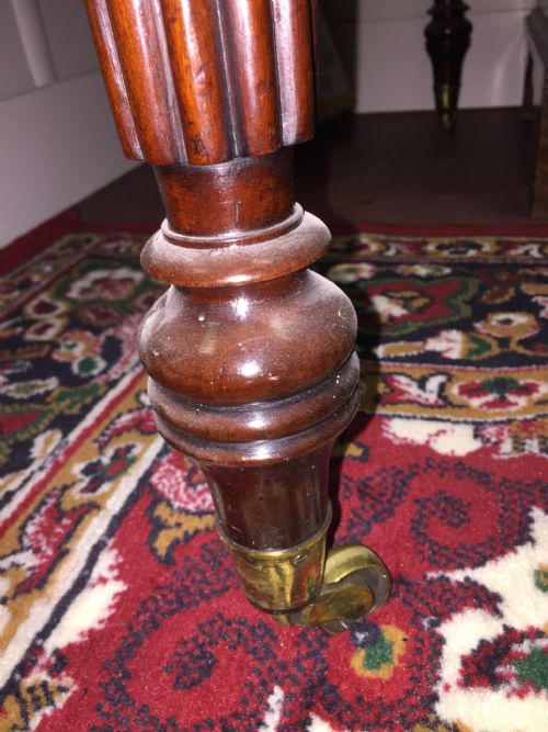 MAHOGANY WRITING OR DRESSING TABLE ATTRIBUTED TO GILLOWS STAMPED BY M WILSON 68 GREAT QUEEN STREET LONDON - ADDITIONAL PHOTO 3
