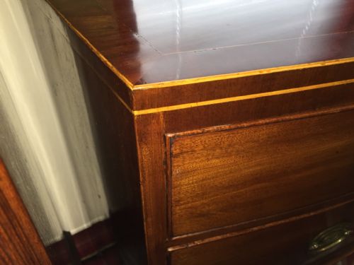 GEORGE III MAHOGANY BOWFRONT CHEST OF DRAWERS - ADDITIONAL PHOTO 4