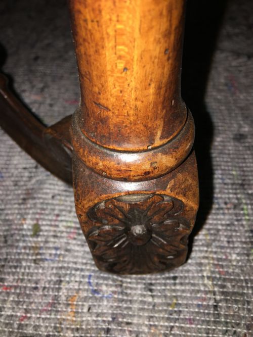 A FINE 18TH CENTURY STYLE WALNUT STOOL - ADDITIONAL PHOTO 4