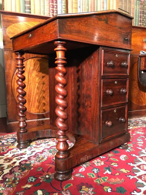 A FINE WILLIAM IV ROSEWOOD DAVENPORT - ADDITIONAL PHOTO 2