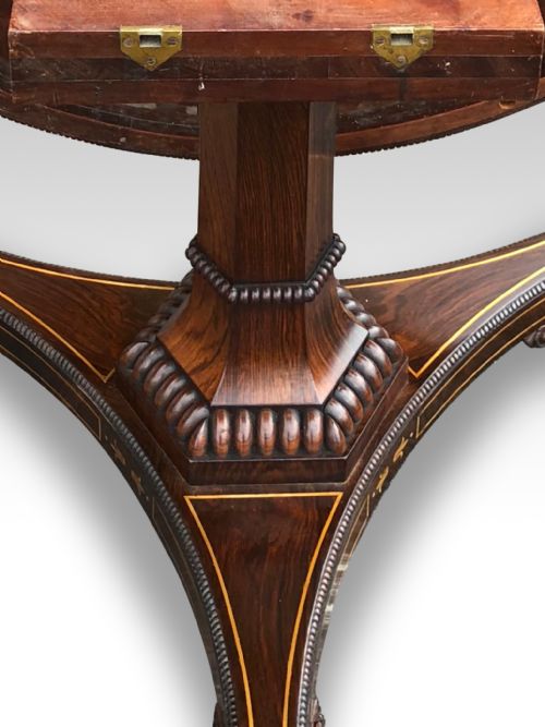 A SUPERB REGENCY ROSEWOOD BRASS INLAID CENTRE TABLE ATTRIBUTED TO GILLOWS OF LANCASTER - ADDITIONAL PHOTO 11