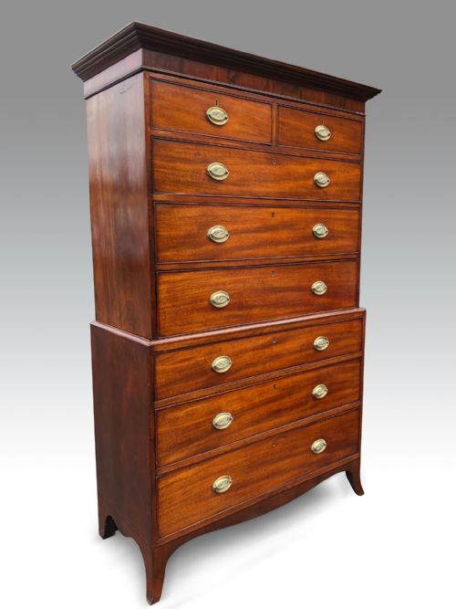 A DELIGHTFUL GEORGE III MAHOGANY TALLBOY OF WONDERFULLY SMALL SIZE - ADDITIONAL PHOTO 2