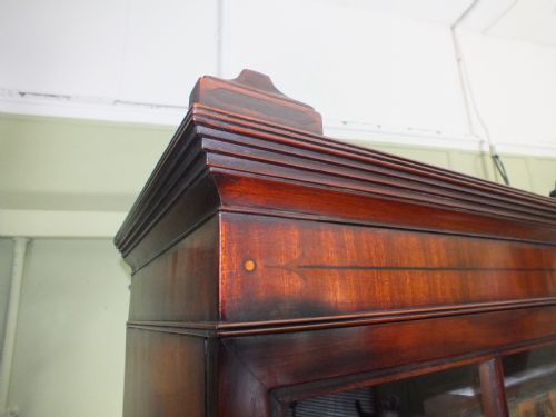 A FINE REGENCY MAHOGANY EBONY INLAID SECRETAIRE BOOKCASE - ADDITIONAL PHOTO 5