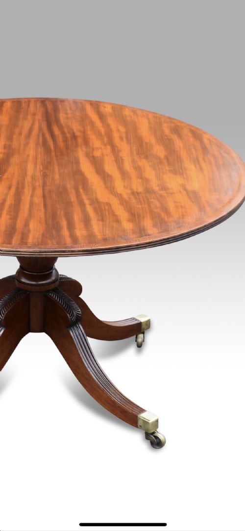 REGENCY MAHOGANY LACEWOOD BANDED CENTRE TABLE IN THE MANNER OF WILLIAM TROTTER OF EDINBURGH - ADDITIONAL PHOTO 2