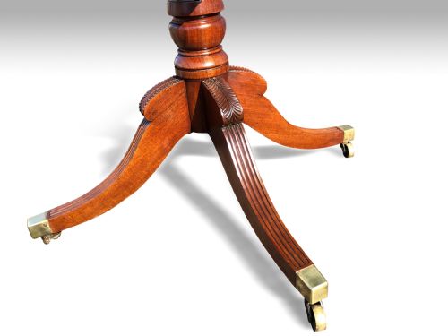 REGENCY MAHOGANY LACEWOOD BANDED CENTRE TABLE IN THE MANNER OF WILLIAM TROTTER OF EDINBURGH - ADDITIONAL PHOTO 1