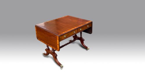 A FINE IRISH REGENCY MAHOGANY SOFA TABLE - ADDITIONAL PHOTO 1