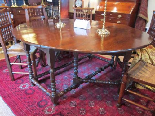 Superb George I Large Oak Gateleg Table