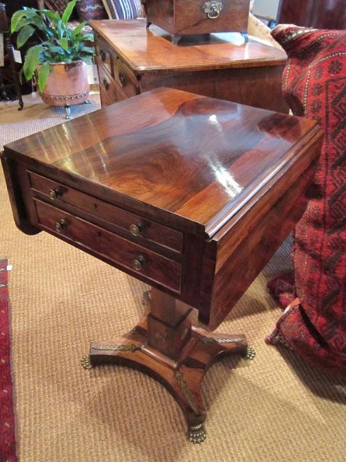 Quality Regency Rosewood Pembroke Table