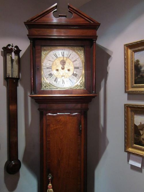 Fine Georgian Red Walnut Longcase Clock