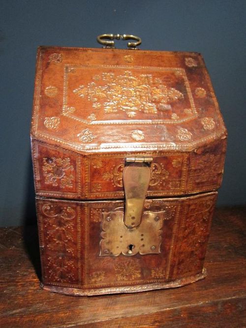 Rare Early Georgian Leather Knife Box