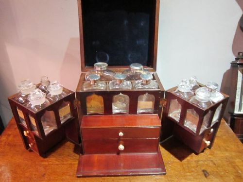 Outstanding Georgian Medical Chest