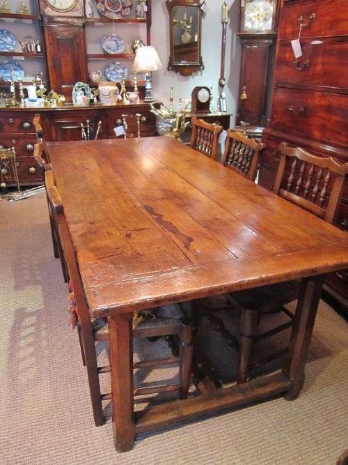 Superb Mid Georgian Elm Refectory Table