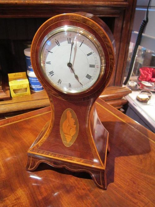 Superb Sheraton Inlaid Manle Clock