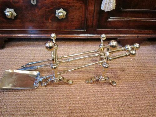 Quality Victorian Brass Fireside Set