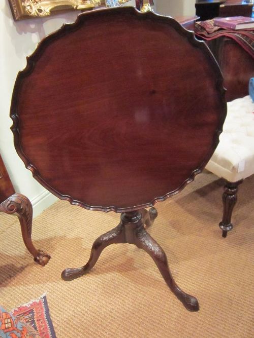 Fine Georgian Birdcage Tripod Table