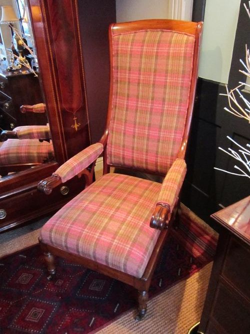 Fine William IV Mahogany Armchair