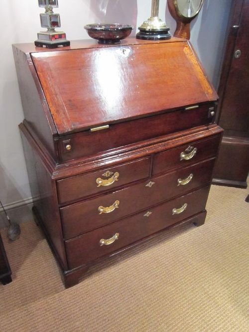 Fine George II Oak Campaign Bureau