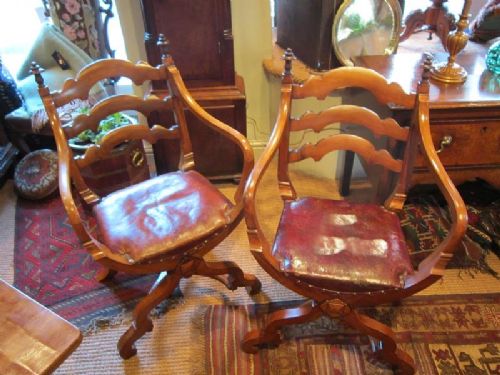 Fine Pair of Victorian Gillows Armchairs