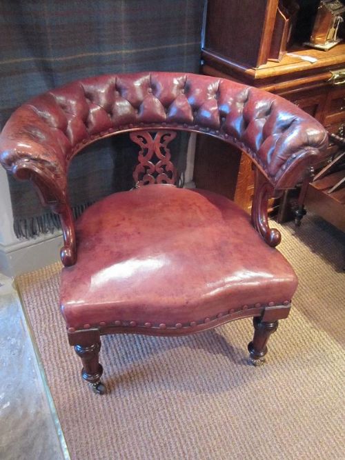 Superb Victorian Gentlemans Leather Armchair