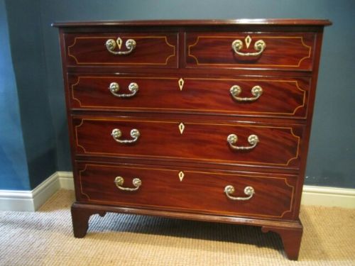 fig 1. FINE GEORGIAN FLAME MAHOGANY CHEST OF DRAWERS