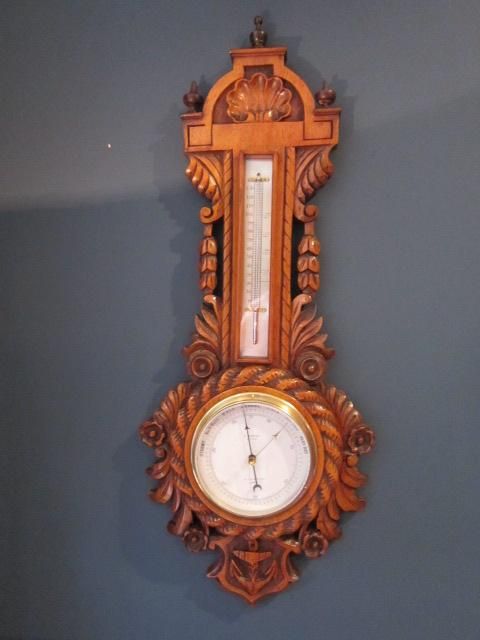 High Quality Victorian Walnut Banjo Barometer