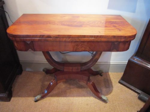 Fine George III Hepplewhite Games Table