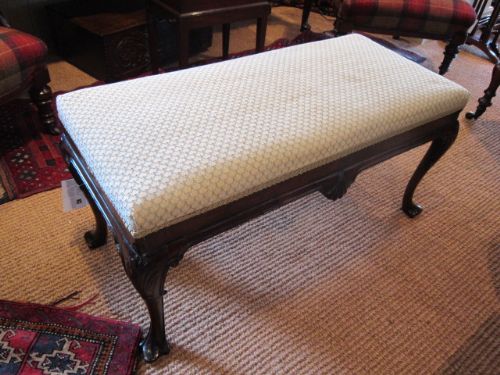 Fine George III Red Walnut Hepplewhite Stool