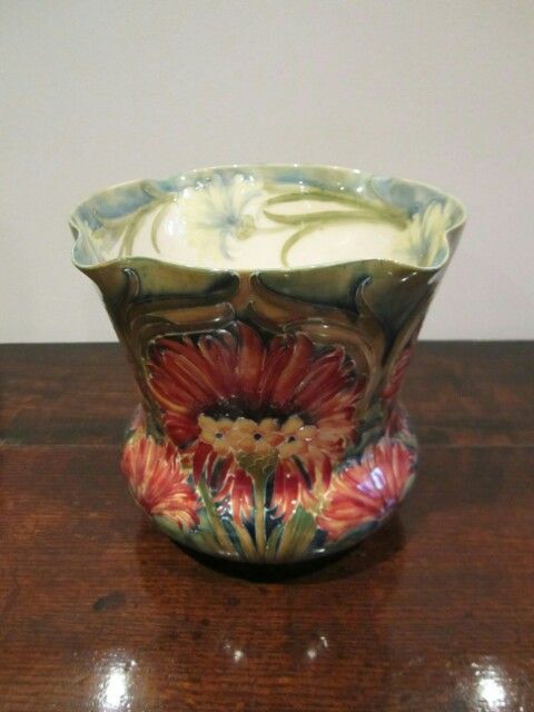 Superb Mcintyre Moorcroft Chrysanthemum Jardinere