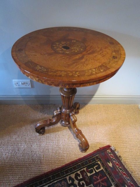 Outstanding Victorian Burr Walnut Occasional Table