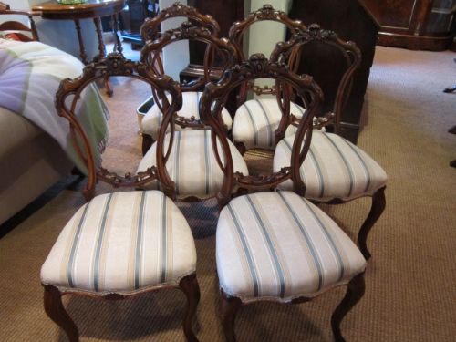 Quality Set of Six Victorian Walnut Dining Chairs